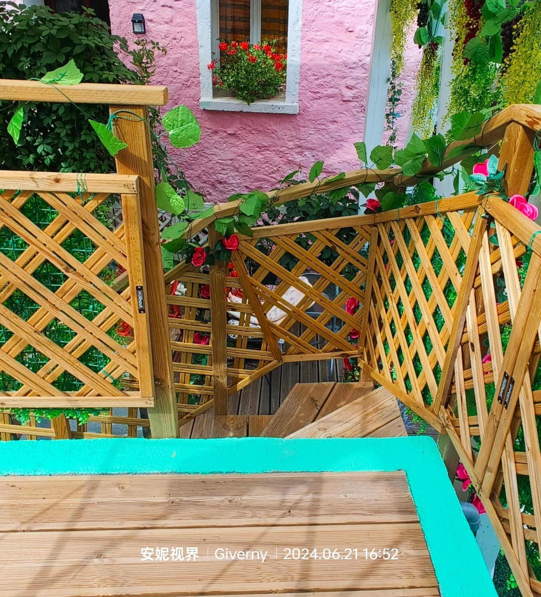 Le Coin Des Artistes Giverny